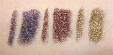 reviews of 12 VIOLET SMOKE, a CHANEL LE CRAYON YEUX 